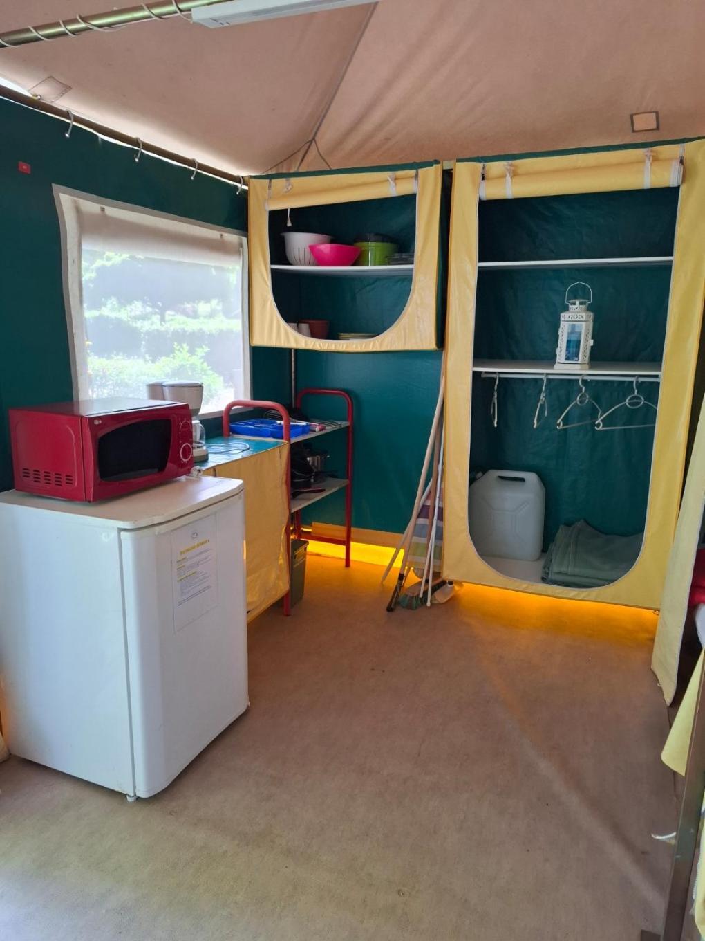 Camping Le Pont D'Allagnon Lempdes sur Allagnon ภายนอก รูปภาพ