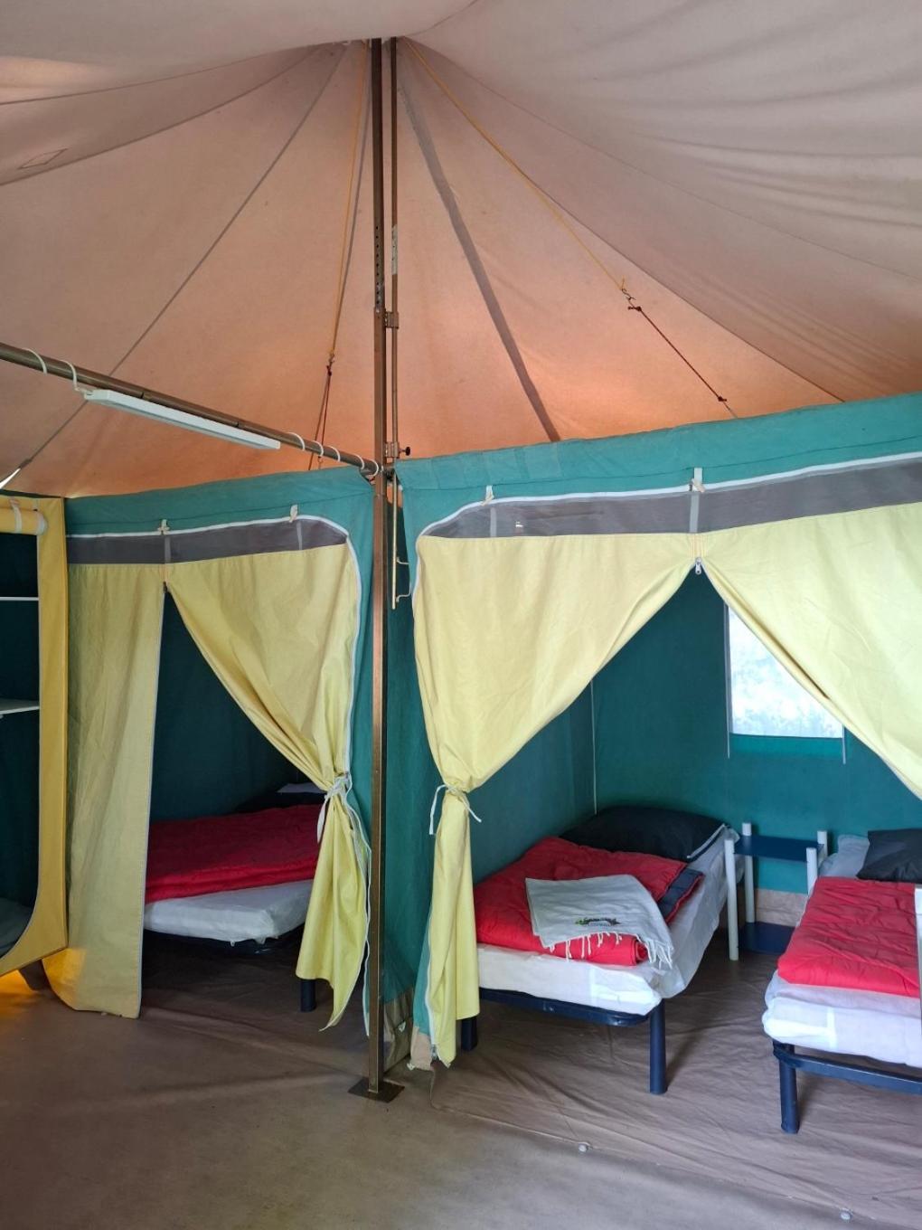 Camping Le Pont D'Allagnon Lempdes sur Allagnon ภายนอก รูปภาพ