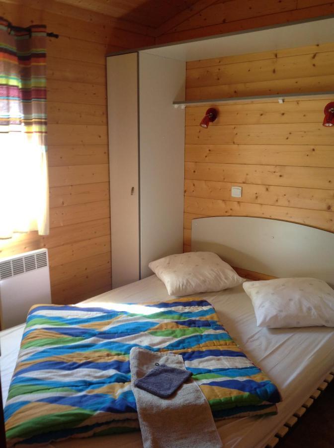 Camping Le Pont D'Allagnon Lempdes sur Allagnon ภายนอก รูปภาพ